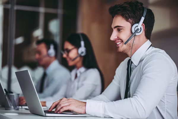 Customer support agent handling calls